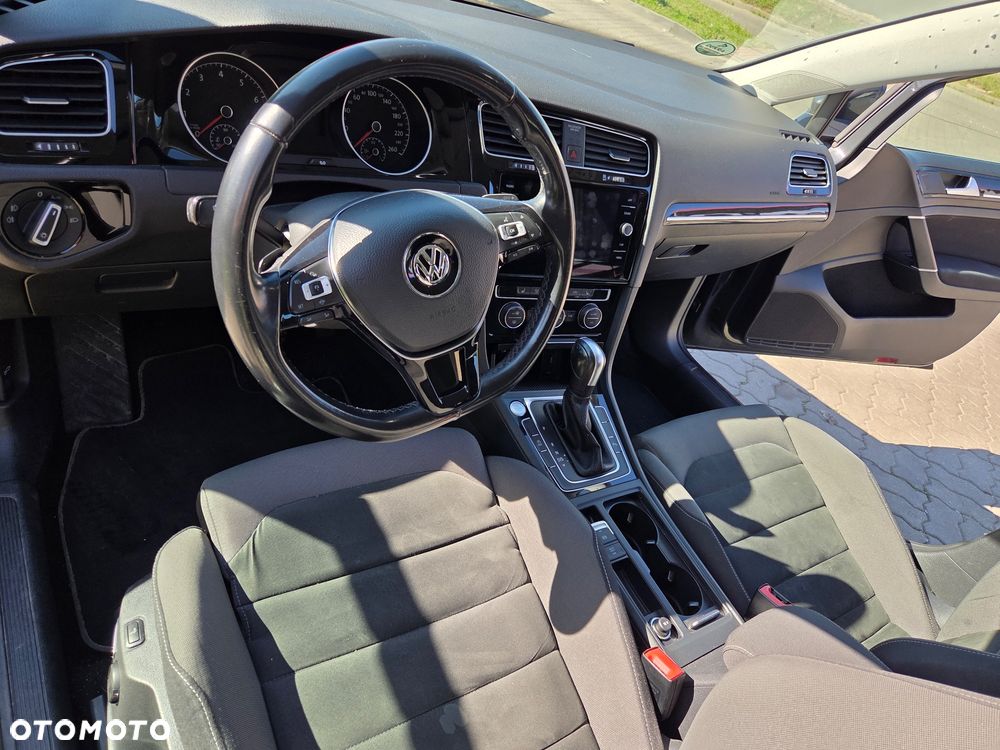 Volkswagen Golf 1.5 TSI BMT Evo Highline DSG - 8
