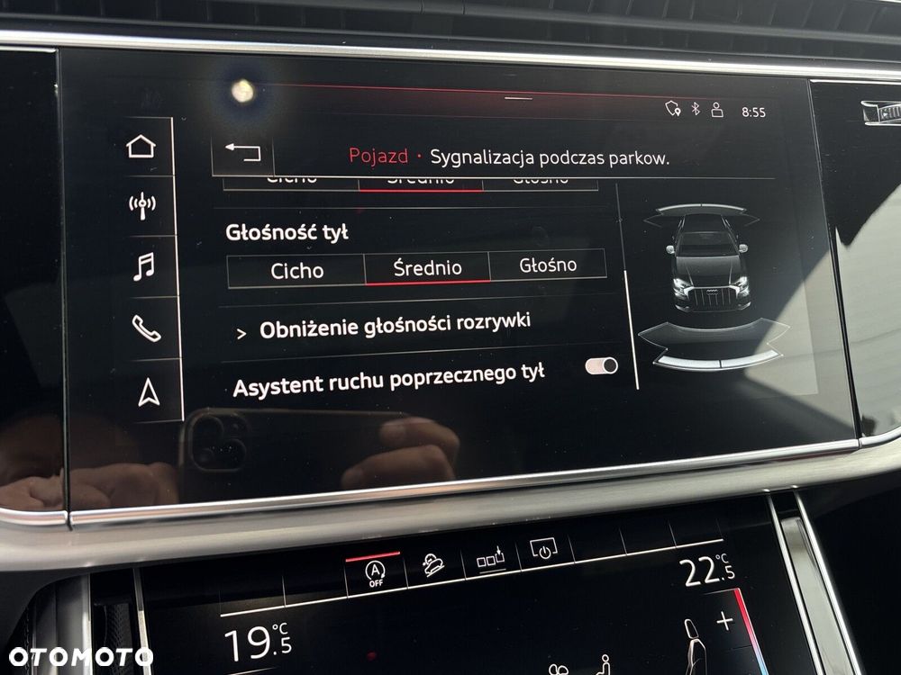 Audi Q8 - 24