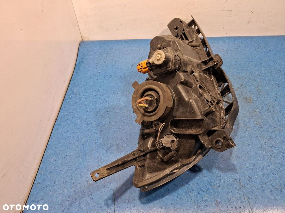 MAZDA 3 06-09 REFLEKTOR LEWY - 9