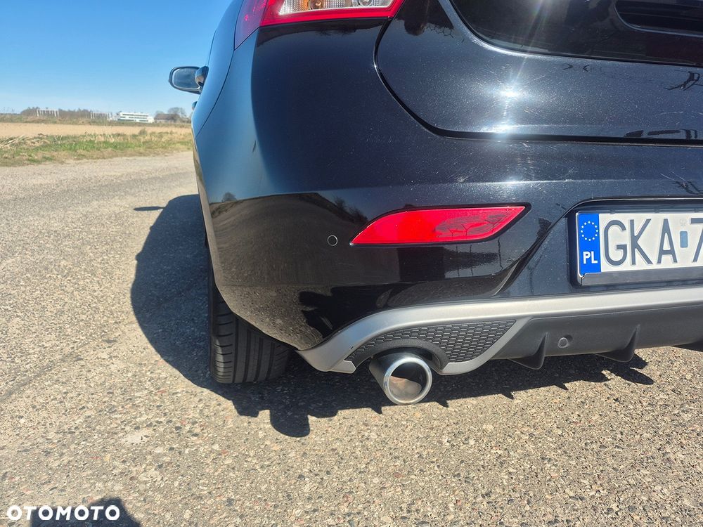 Volvo V40 D2 Drive-E R-Design Kinetic - 6