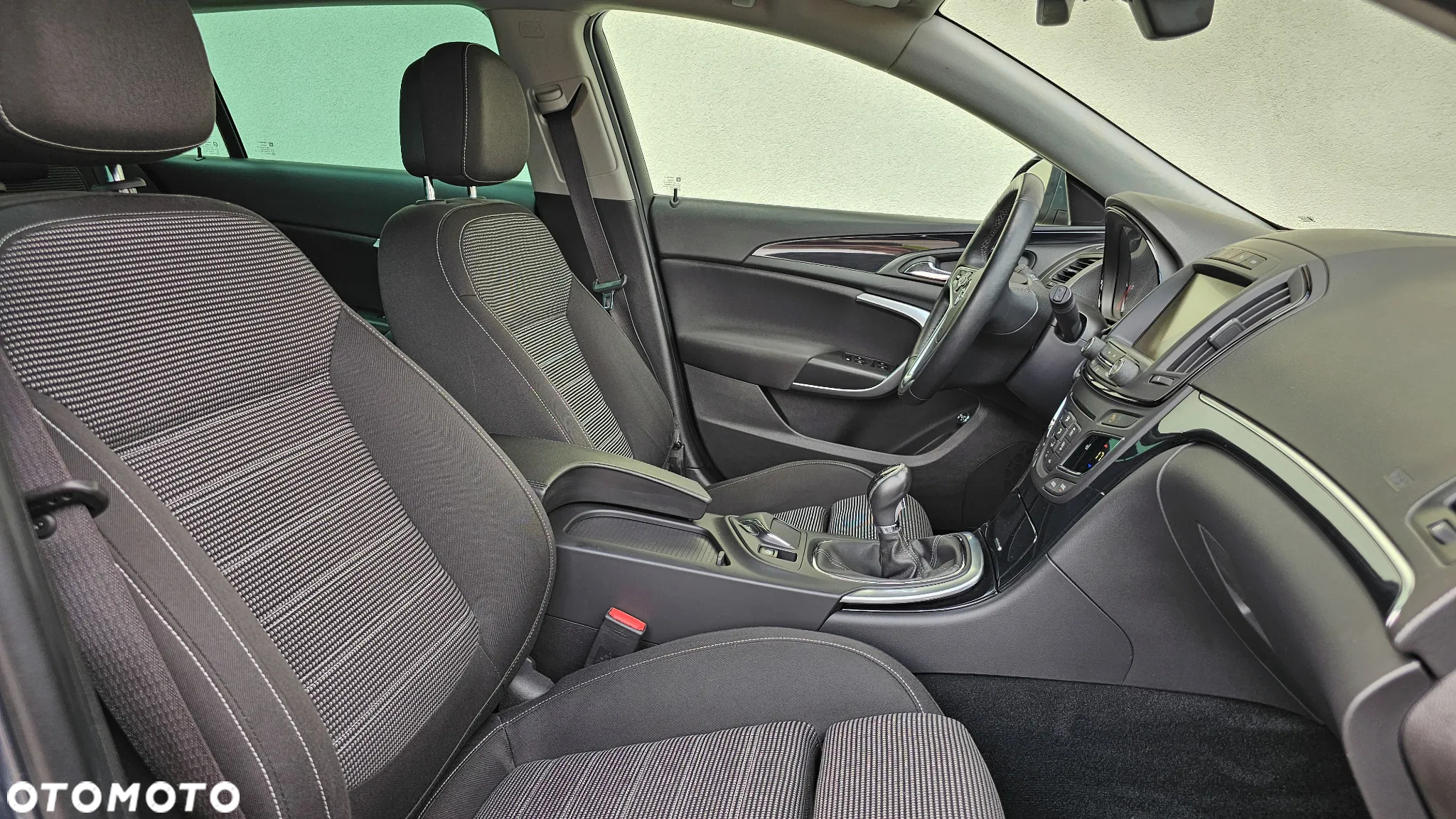 Opel Insignia 2.0 CDTI Sports Tourer ecoFLEXStart/Stop Business Edition - 17