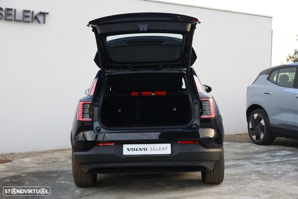 Volvo EX30 69 kWh Single Motor Extended Range Plus - 6