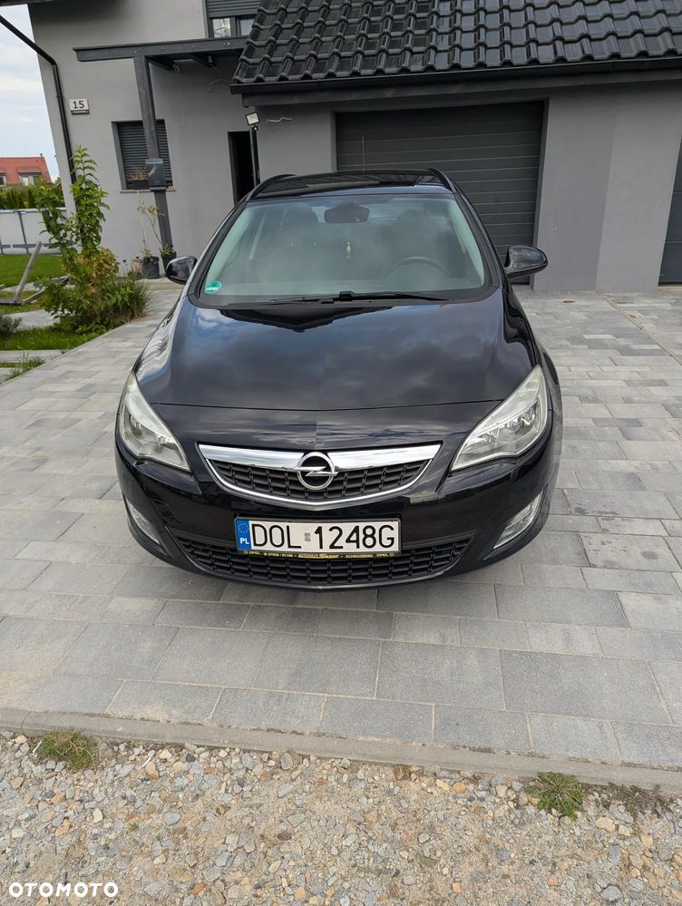 Opel Astra 1.4 Turbo Edition Sport - 2