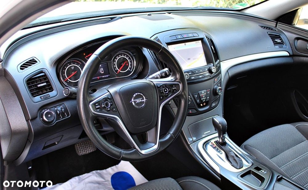 Opel Insignia - 9