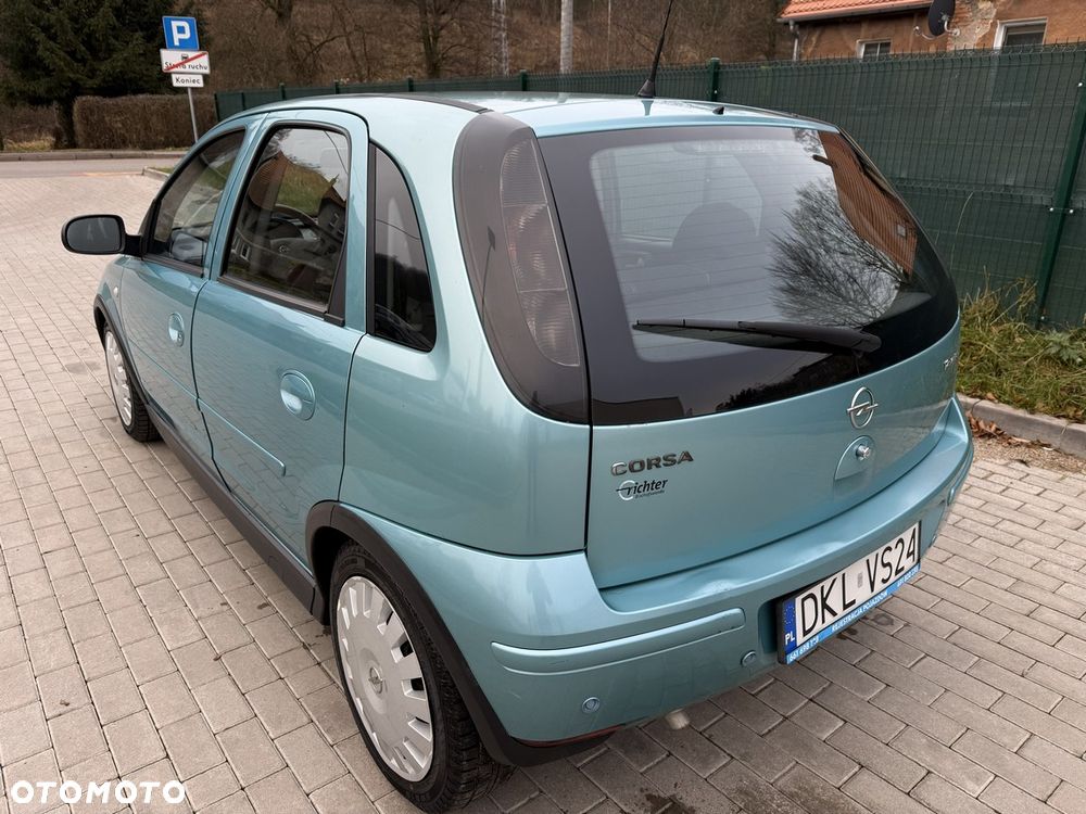 Opel Corsa 1.2 16V Cosmo Easytronic - 10