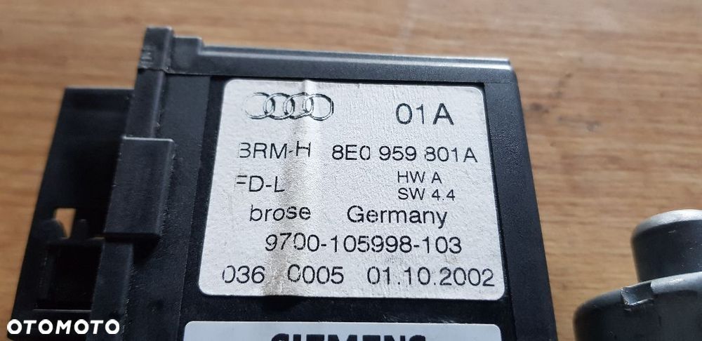 AUDI A4 B6 SILNICZEK SZYBY LEWY TYŁ 8E0959801A - 2