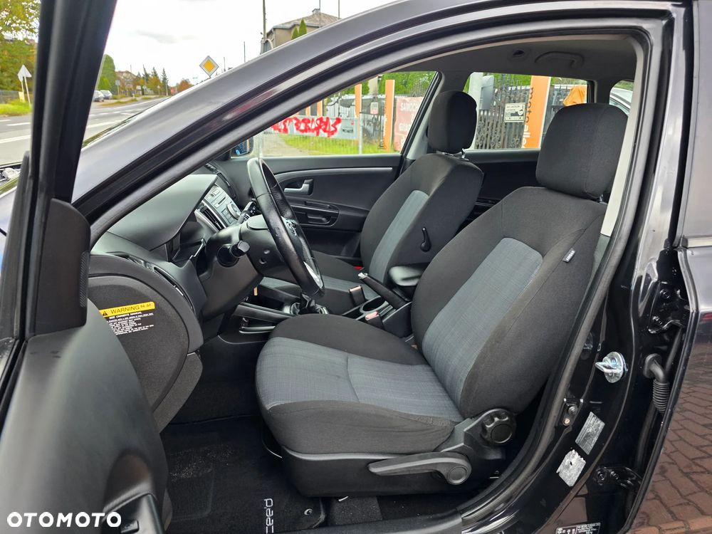 Kia Ceed 1.6 CRDi Spirit - 15