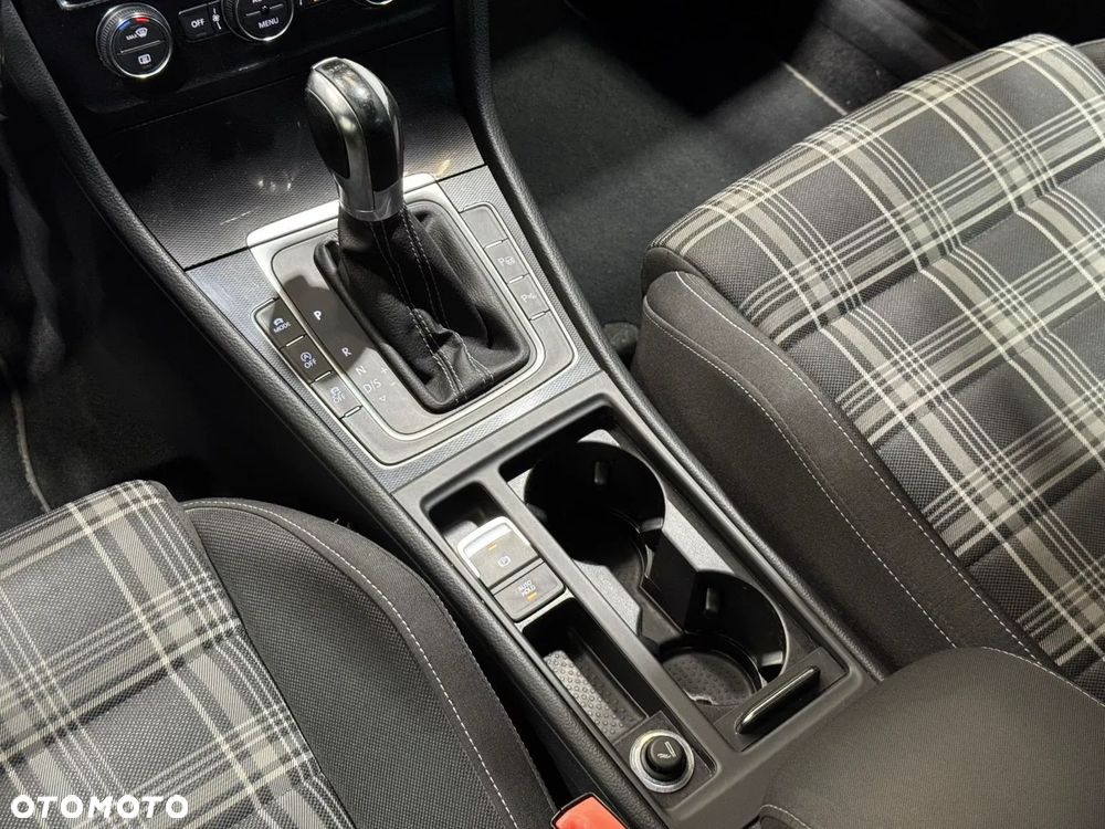 Volkswagen Golf 2.0 TDI BMT GTD DSG - 21