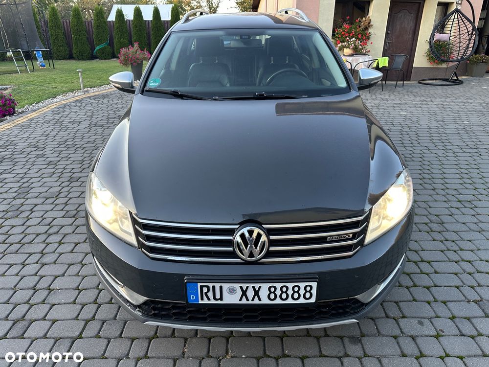 Volkswagen Passat Alltrack 2013 photo 2
