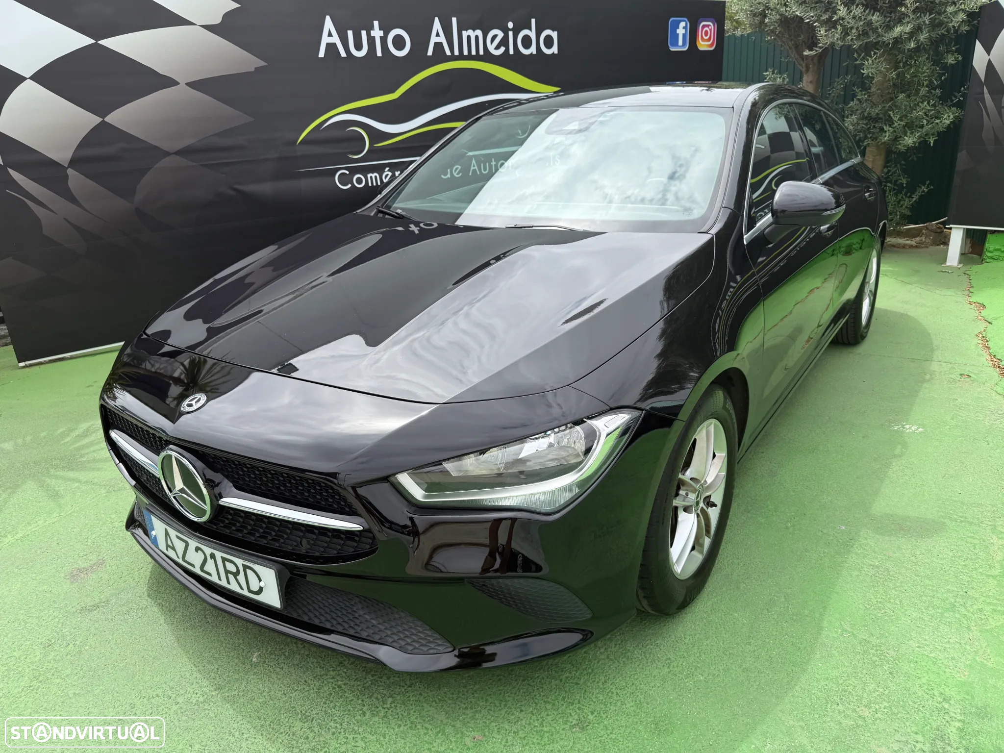 Mercedes-Benz CLA 180 d Shooting Brake 7G-DCT - 11