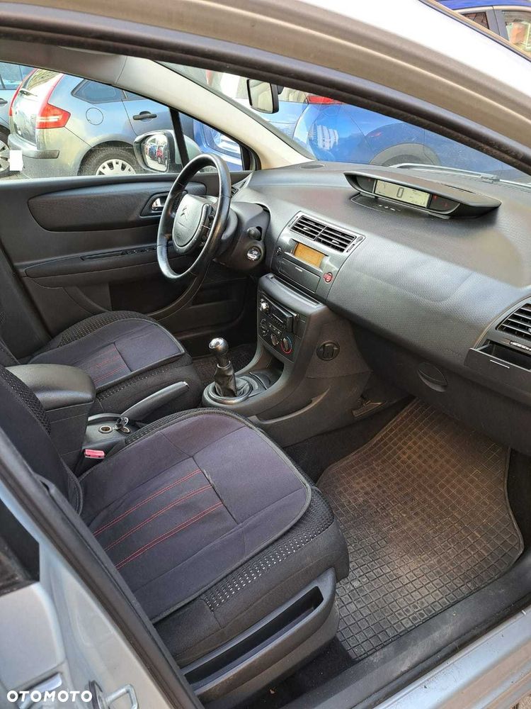 Citroën C4 - 6