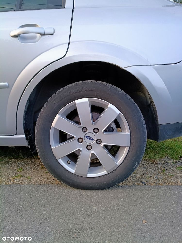Ford Mondeo - 7