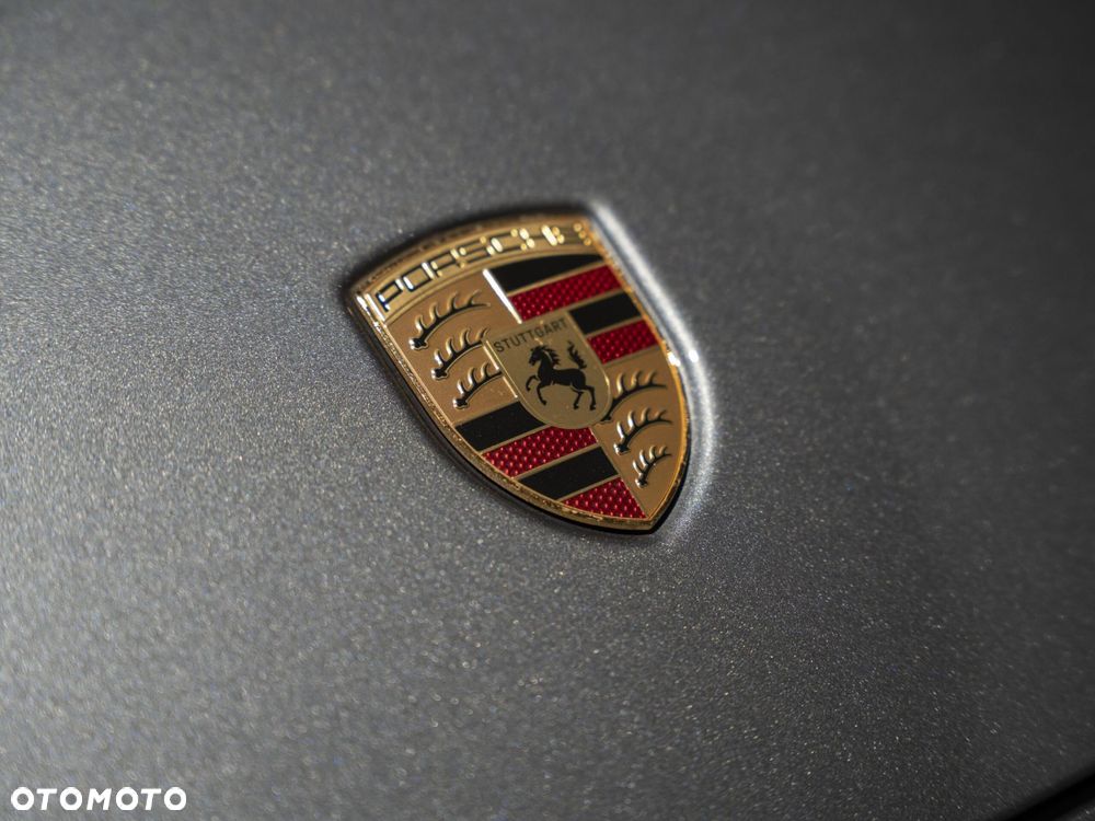 Porsche 911 Carrera PDK - 23