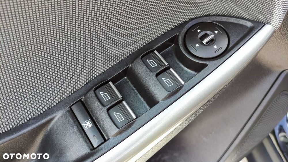 Ford Focus - 27