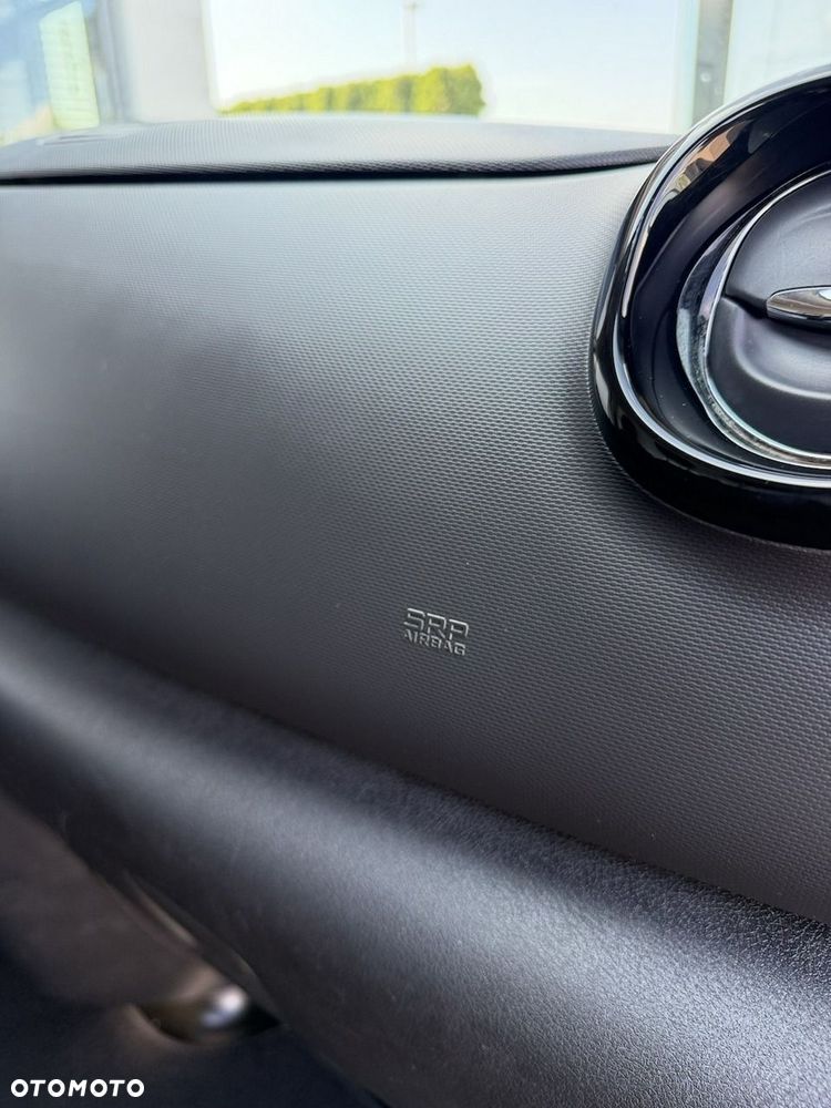 Opel Vivaro - 23