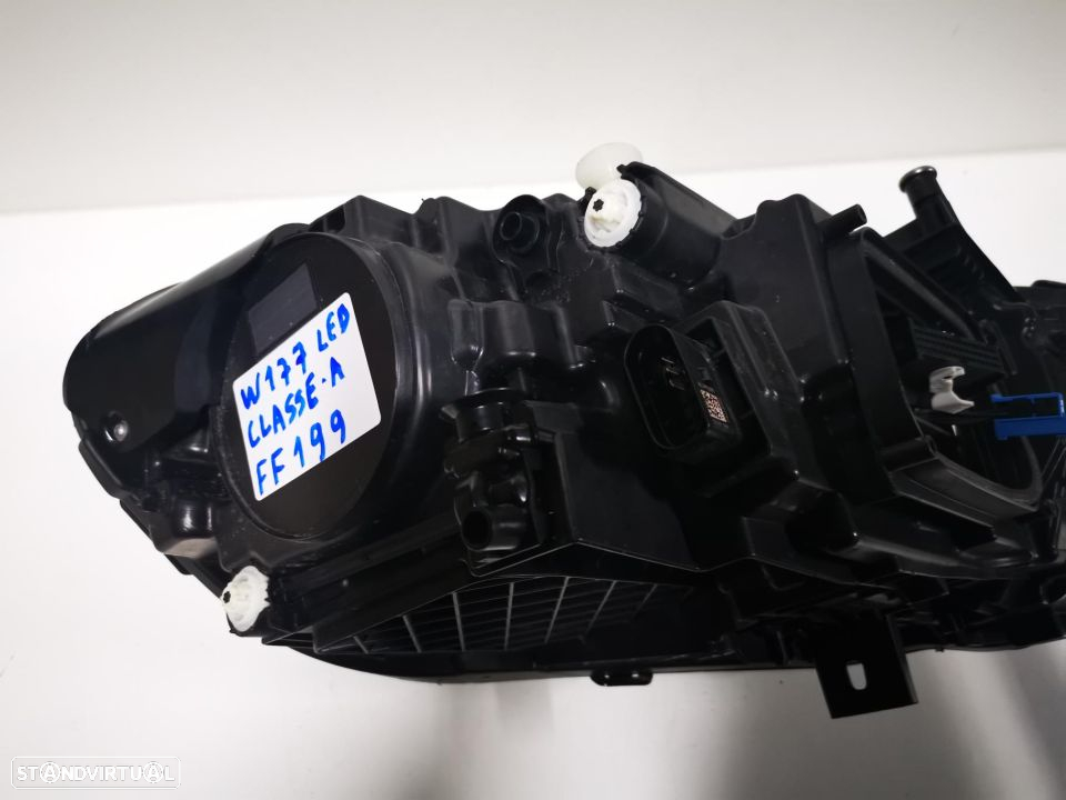 MERCEDES CLASSE A W177 FAROL ESQUERDO - FF199 - 15
