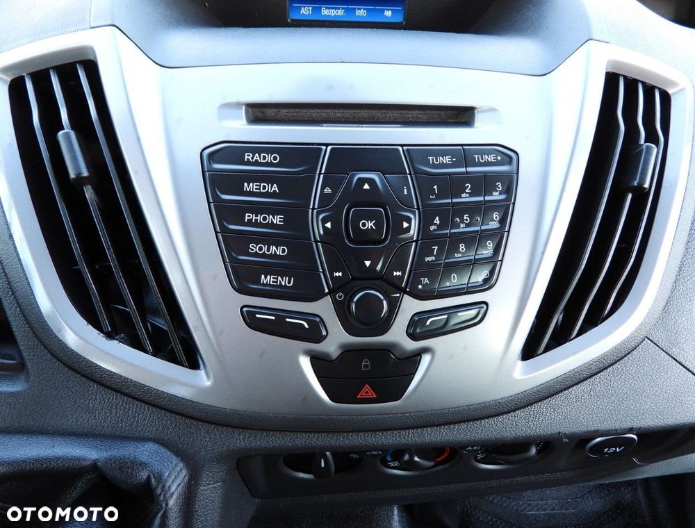 Ford TRANSIT WYWROTKA PODWÓJNA KABINA DOKA 6 MIEJSC TEMPOMAT LEDY BLIŹNIACZE KOŁA KLIMATYZACJA  170KM - 34
