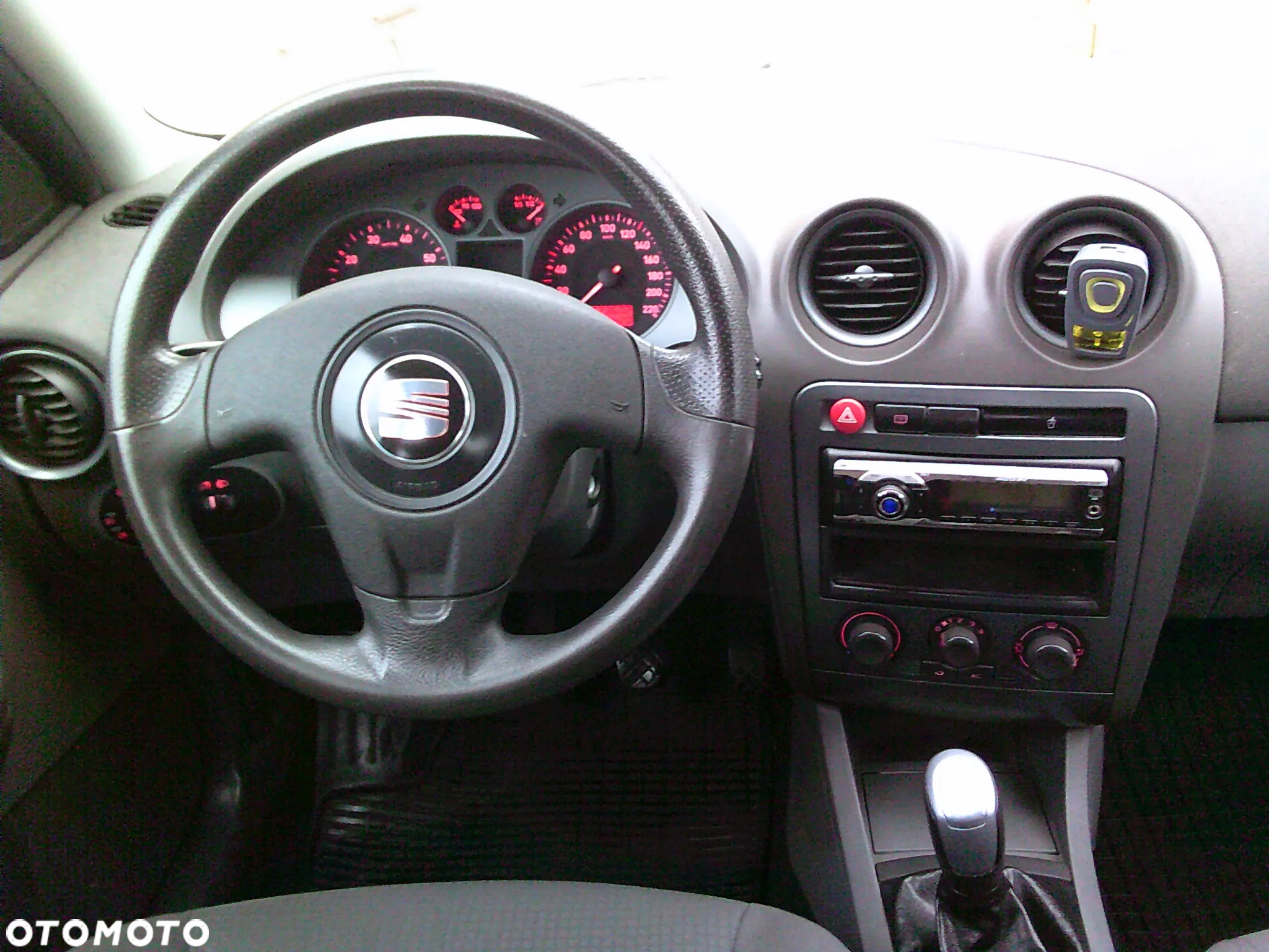 Seat Ibiza 1.4 16V Reference - 13
