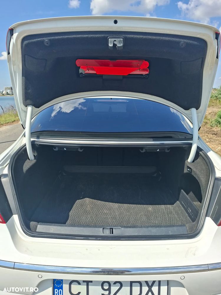 Volkswagen Passat CC 2.0 TDI DPF DSG - 21