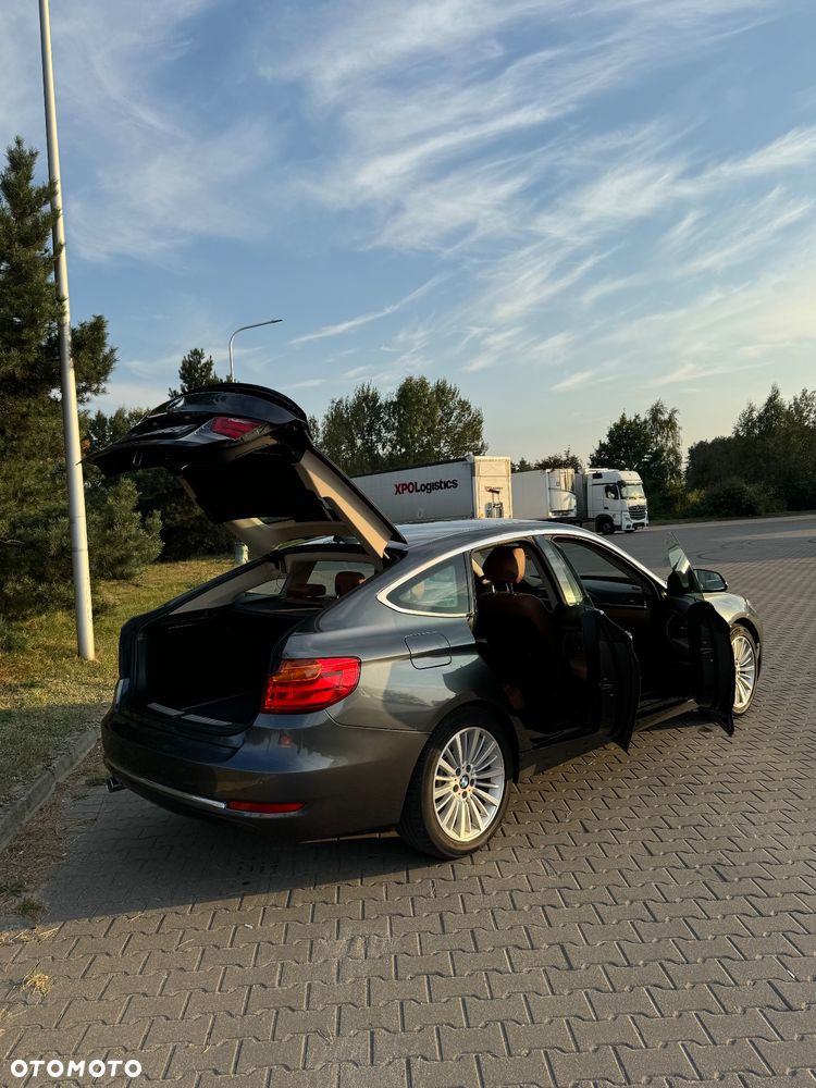 BMW 3GT 320d Luxury Line - 10