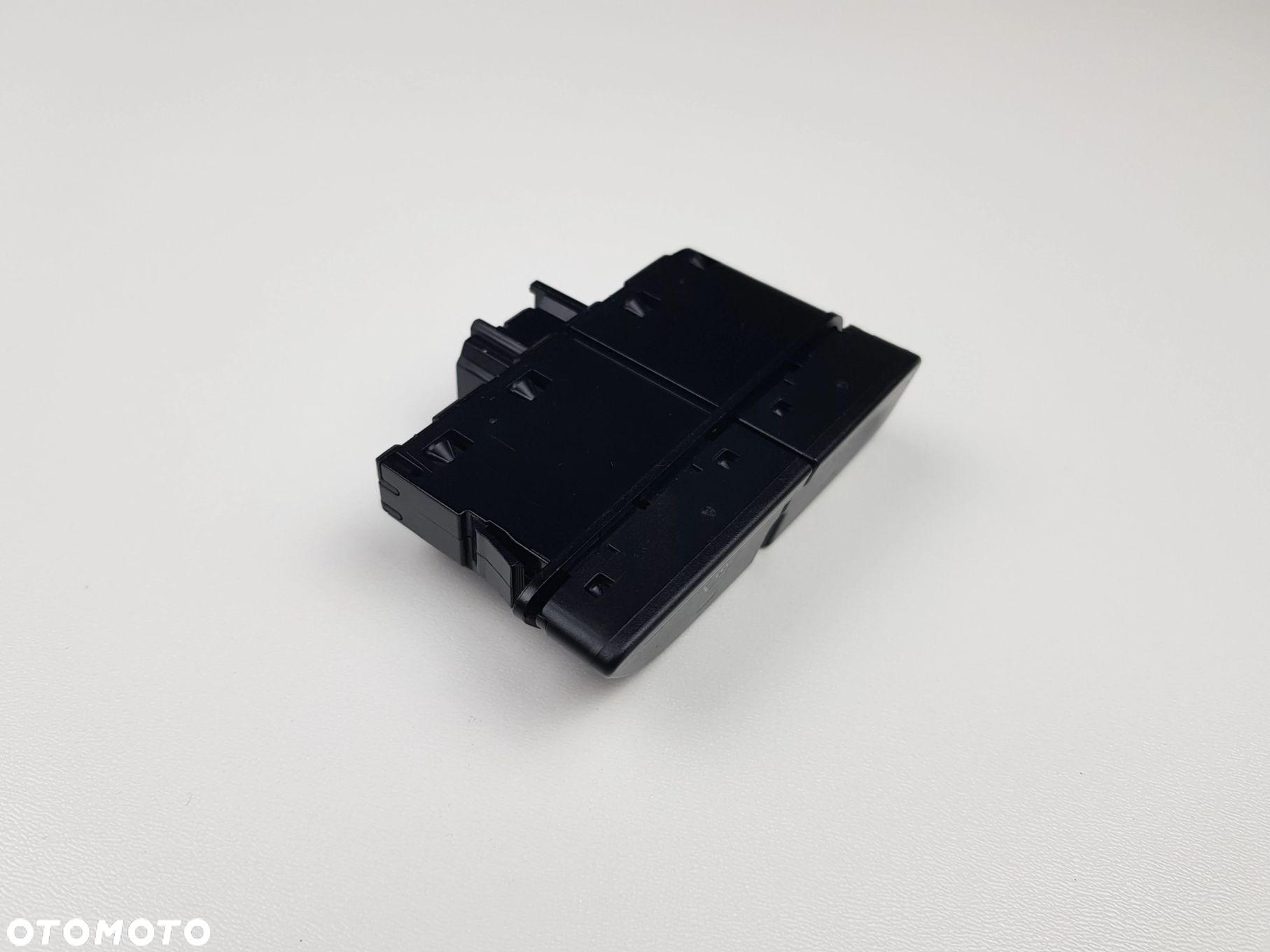 Przełącznik Przycisk Włącznik ogrzewania szyb Ford Focus MK3 C-MAX MK2 - 4