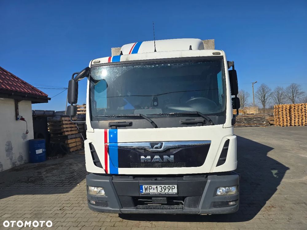 MAN MAN TGL 12.220 4x2 BL - 5