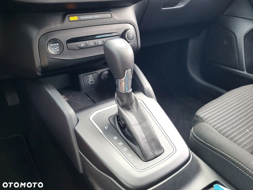 Ford Focus 1.0 EcoBoost Hybrid TITANIUM - 15