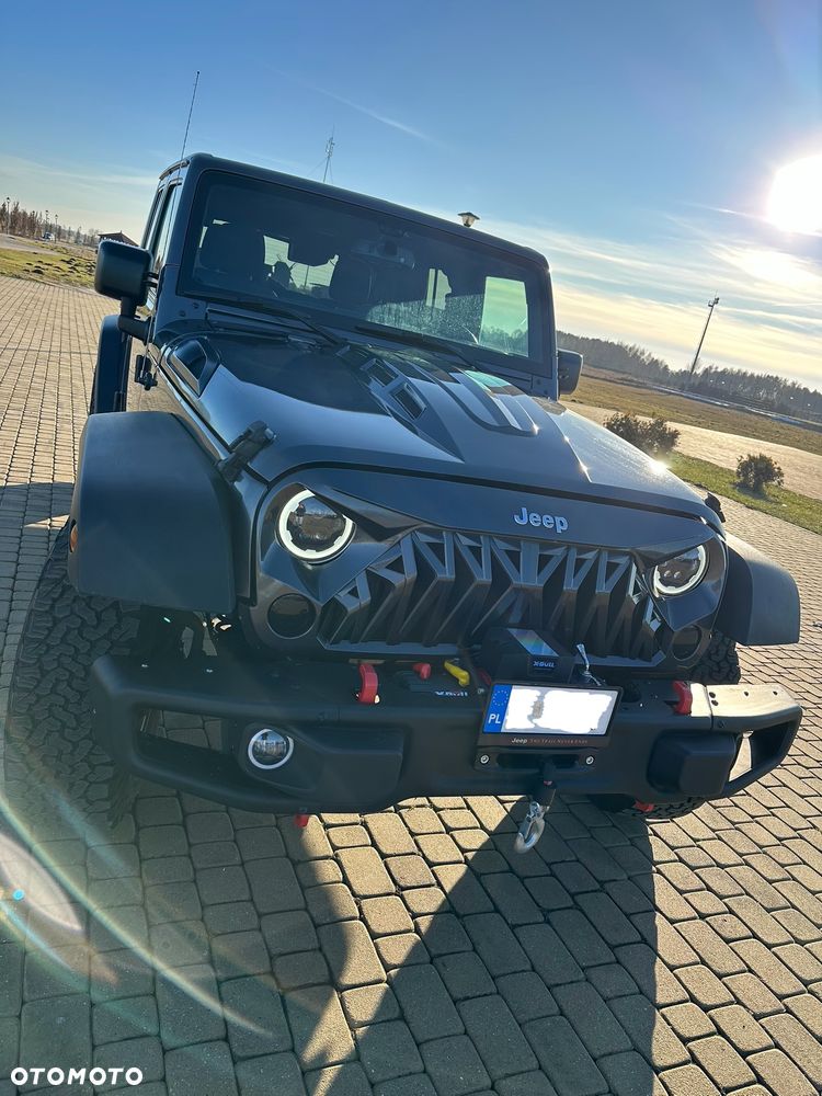 Jeep Wrangler 3.6 Unlim Rubicon - 3