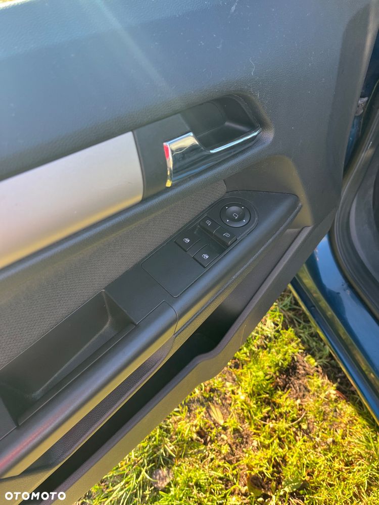 Opel Astra 1.6 Caravan Edition - 11