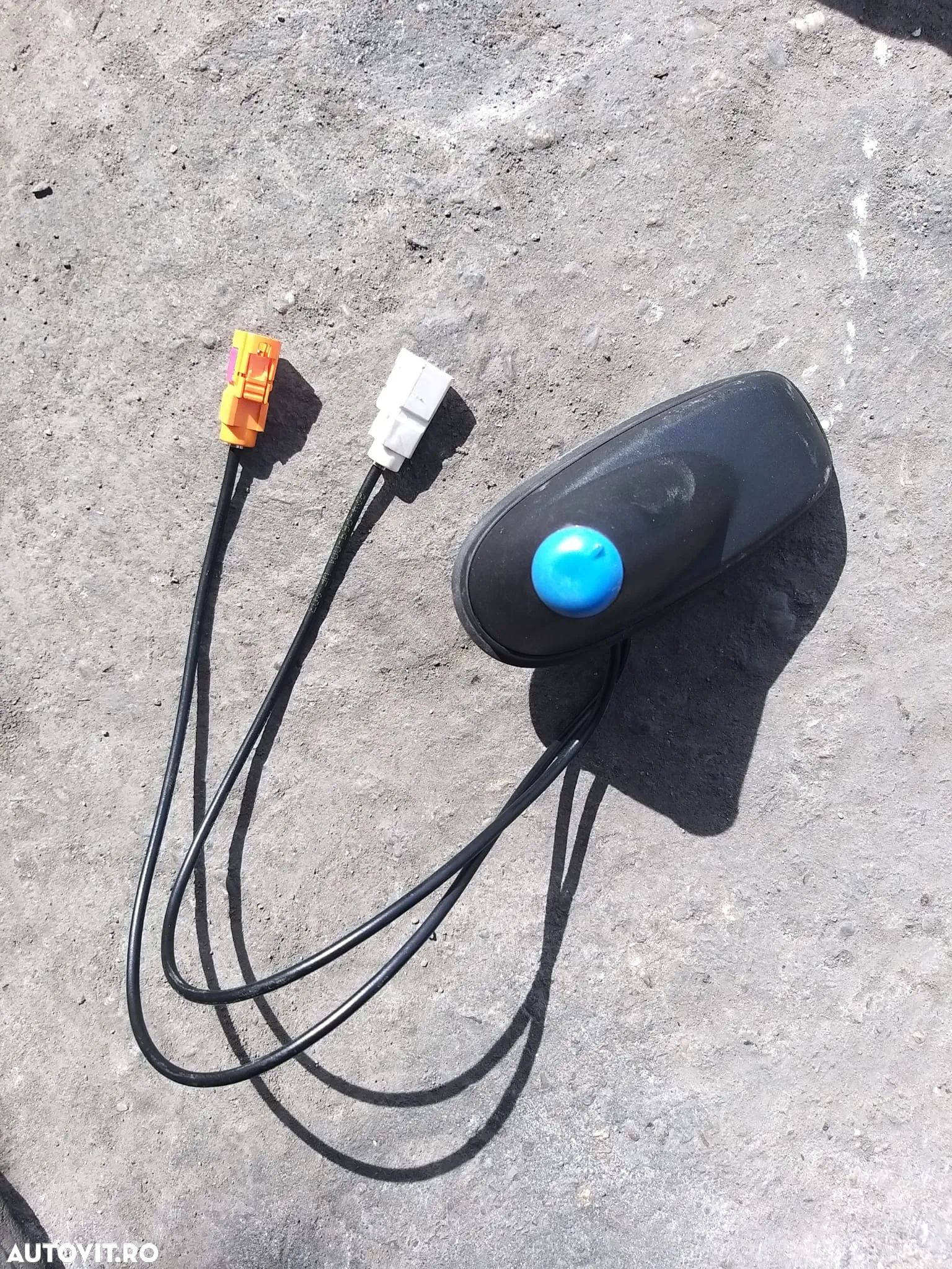 Antena cod: 9850775480 pentru Opel Corsa F din 2023, 1.2 Benzina - 1
