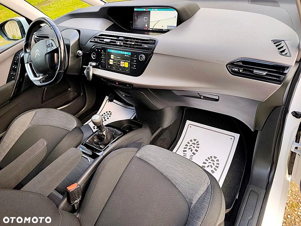 Citroën C4 Grand Picasso PureTech 130 Stop&Start Attraction - 24