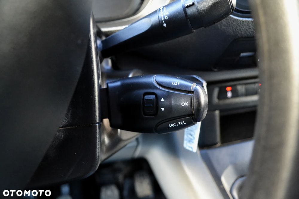 Toyota ProAce 1.6 D-4D Medium 2,7t (bryg.) - 26