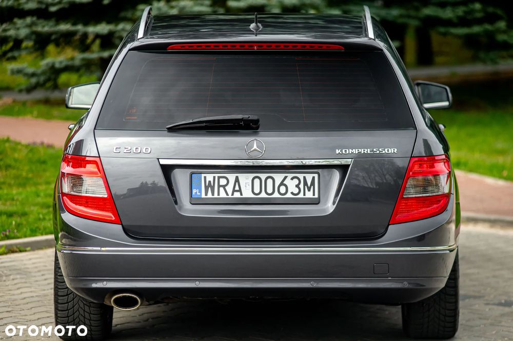 Mercedes-Benz Klasa C 200 7G-TRONIC Avantgarde Edition - 13