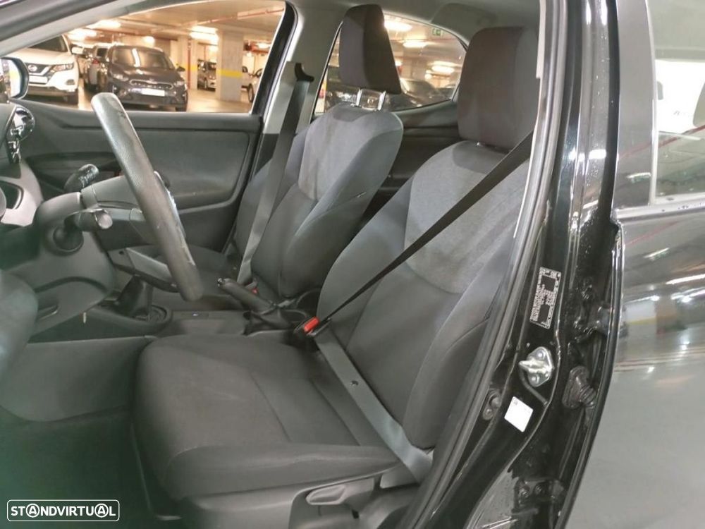 Toyota Yaris 1.0 VVT-i Comfort - 4