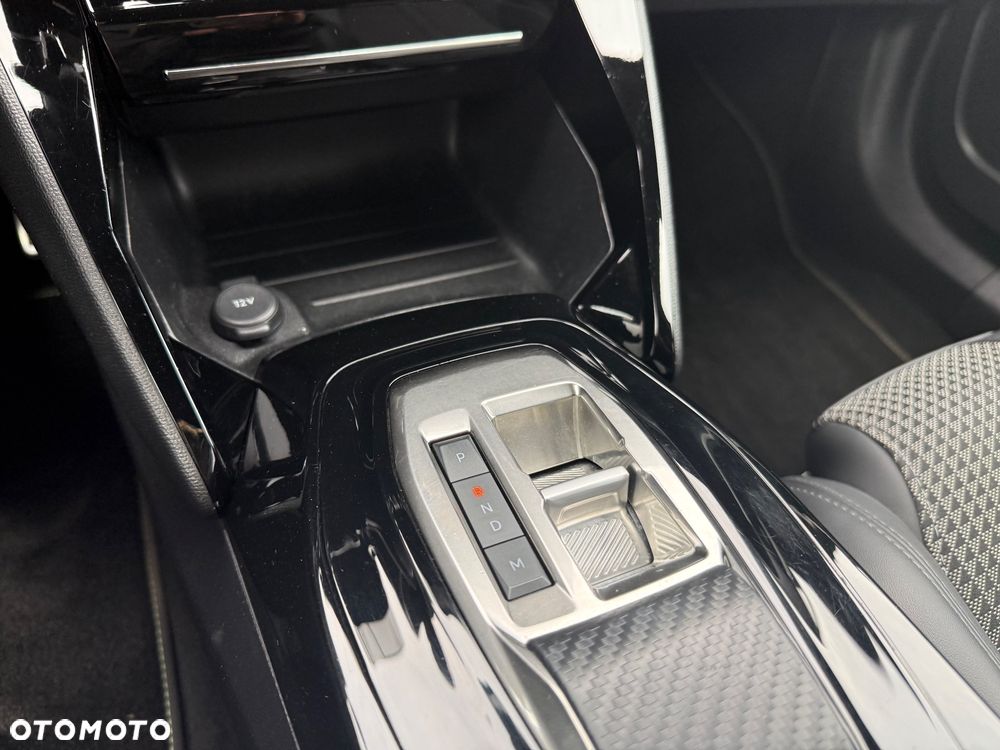 Peugeot 2008 PureTech 130 GT S&S EAT8 - 17