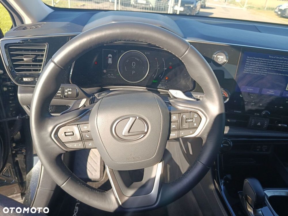 Lexus NX 350h Prestige 2WD - 16