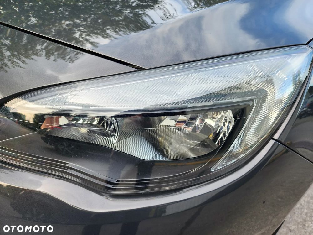 Opel Astra 1.6 Selection - 18