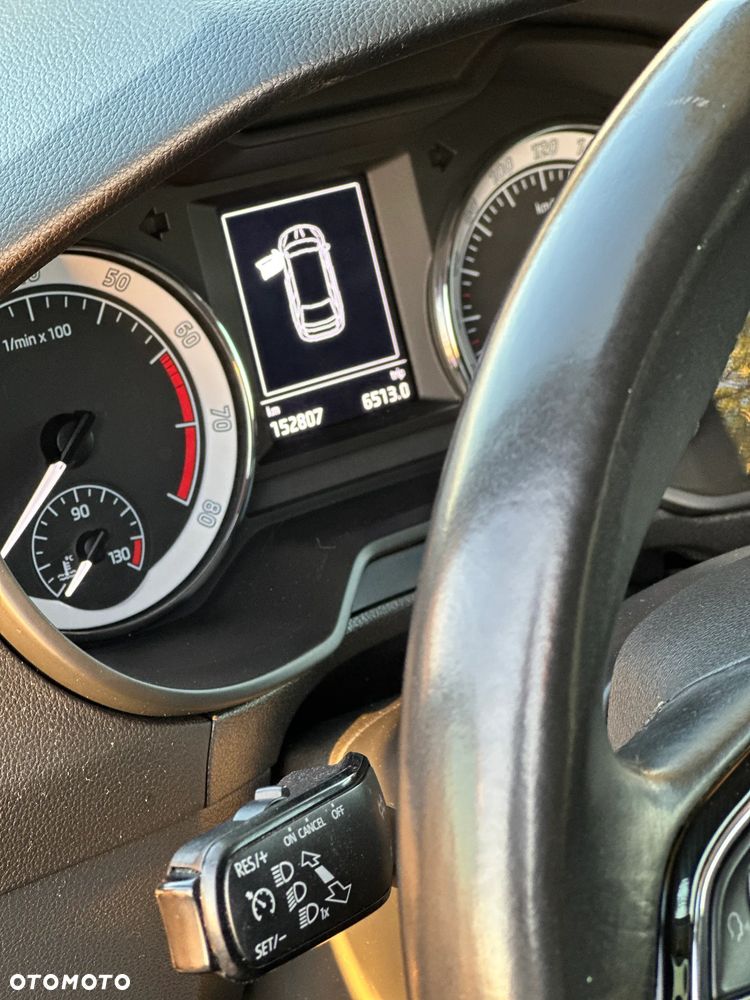 Skoda Octavia 2.0 TSI Style DSG - 9