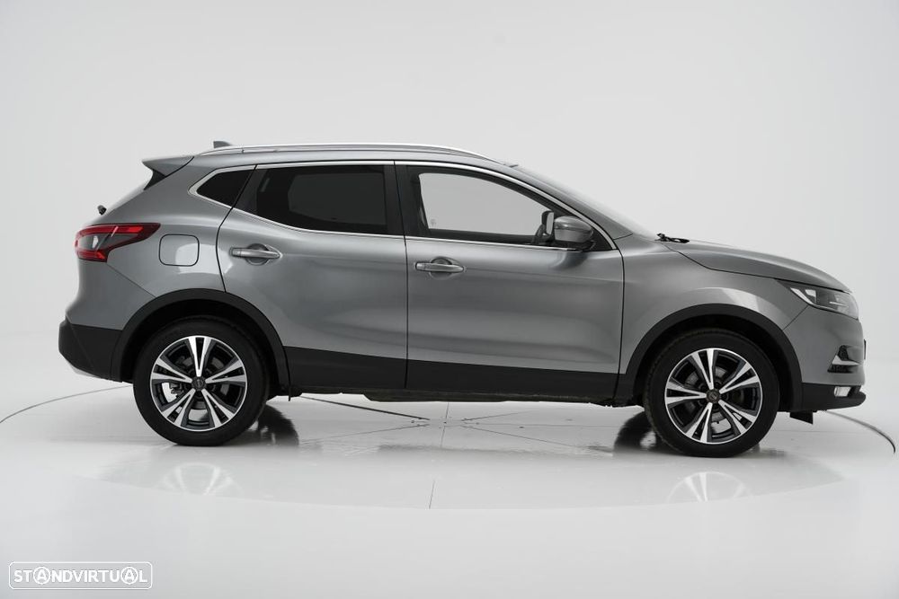 Nissan Qashqai 1.5 dCi N-Connecta - 2