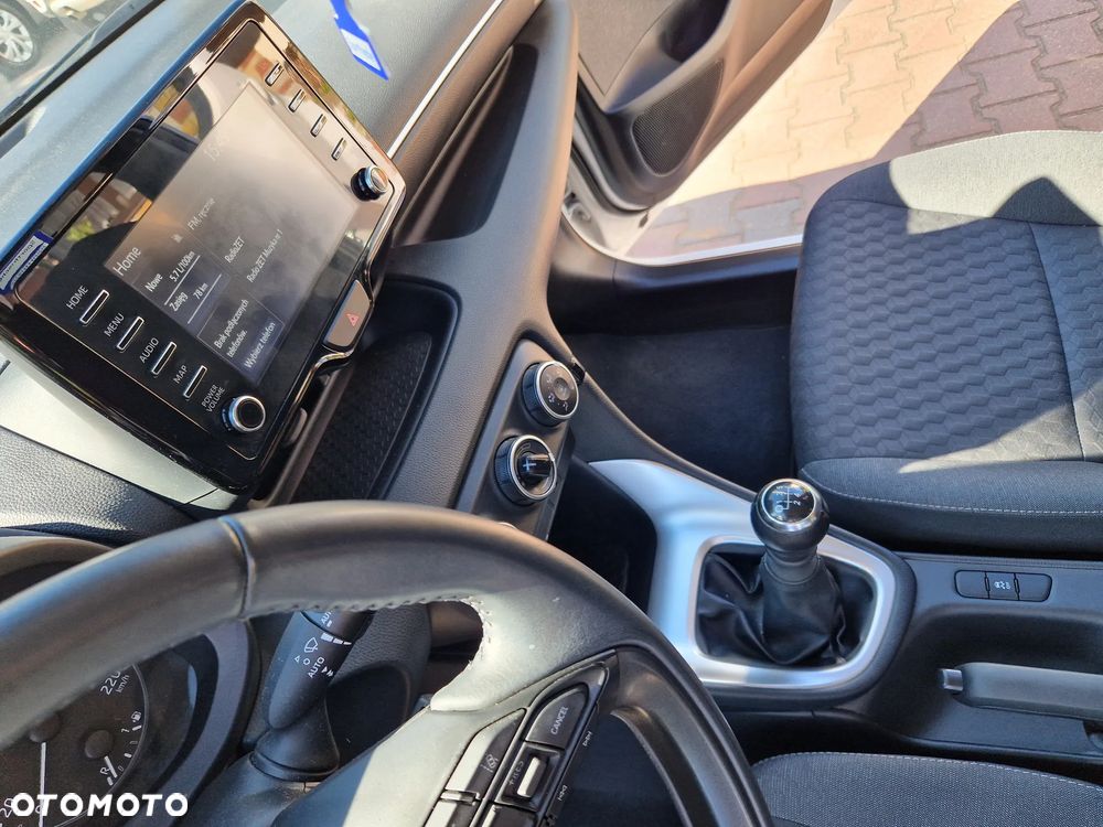 Toyota Yaris 1.5 Comfort - 16