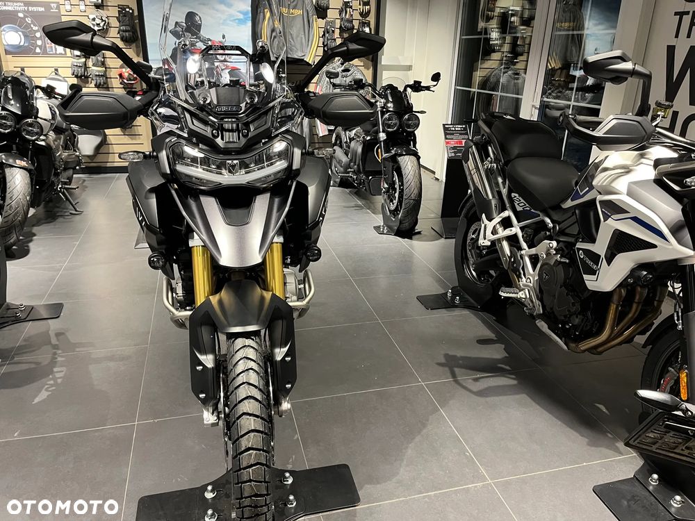 Triumph Tiger - 13