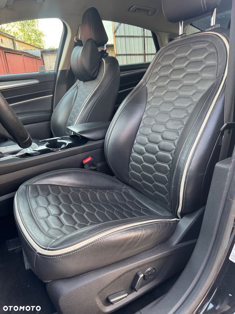 Ford Mondeo 2.0 CVT VIGNALE - 14