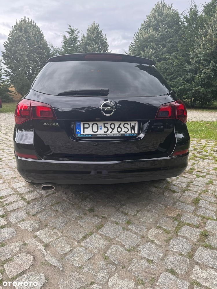 Opel Astra 1.4 T Cosmo - 4
