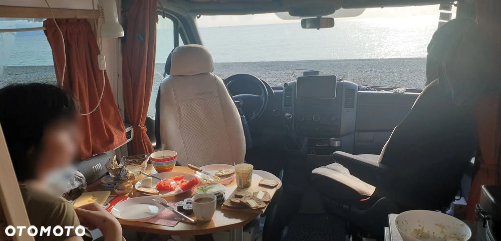 Volkswagen Crafter - 2