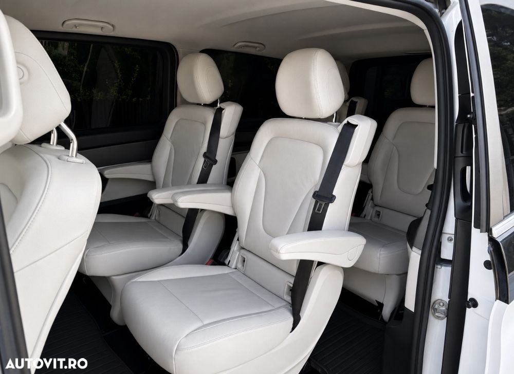 Mercedes-Benz V - 8