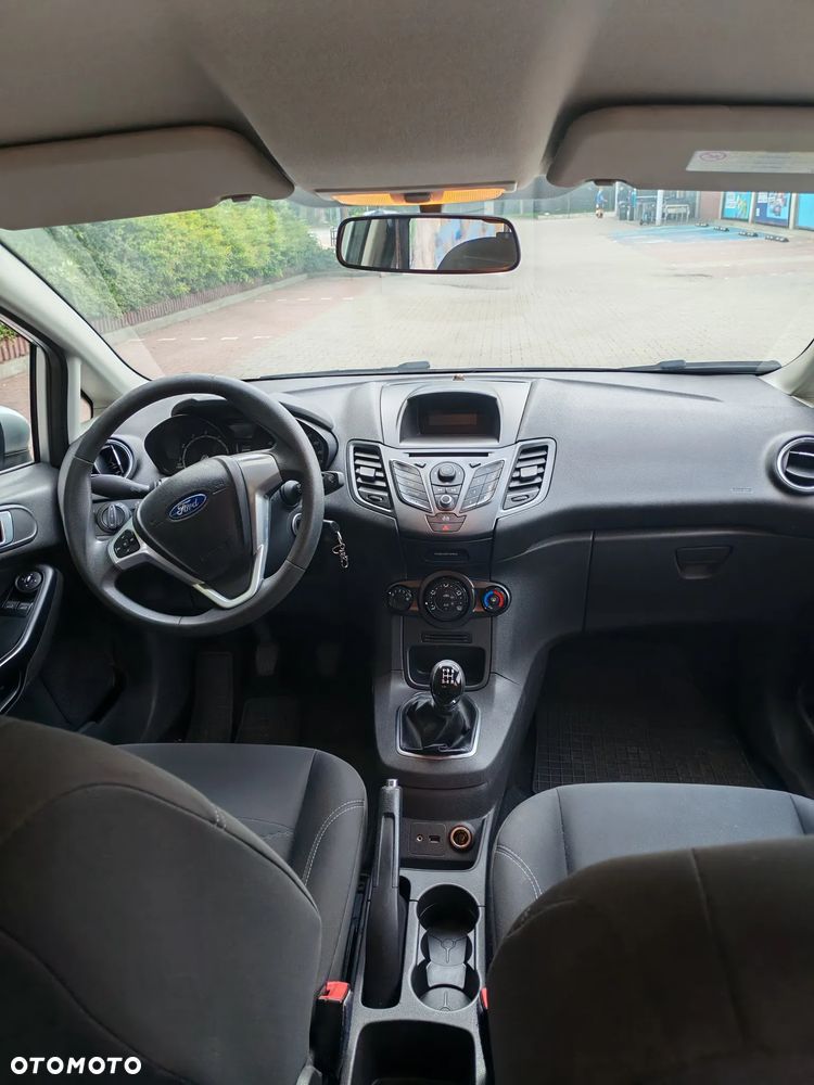 Ford Fiesta 1.25 SYNC Edition - 9