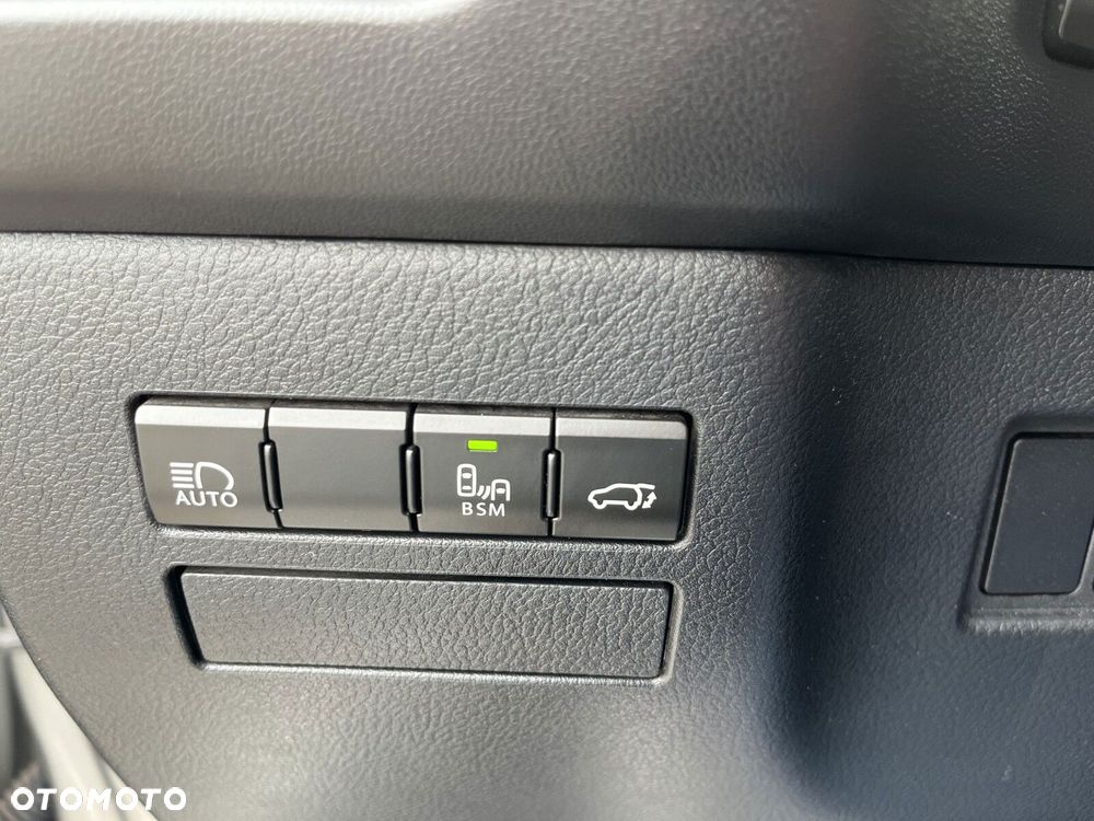 Lexus NX - 24