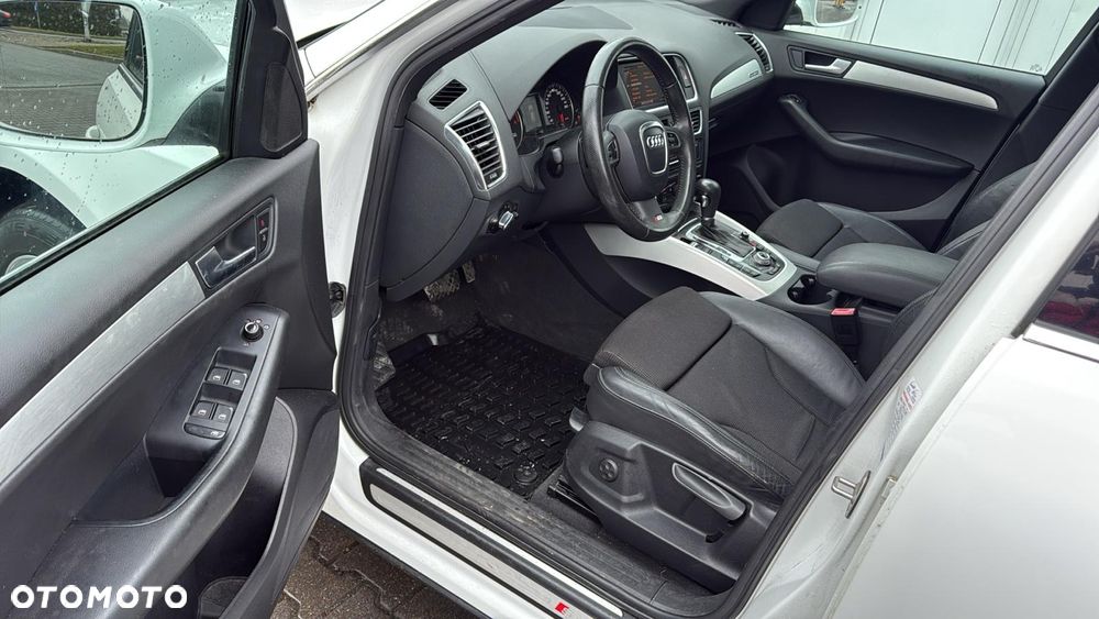 Audi Q5 2.0 TFSI quattro tiptronic - 13