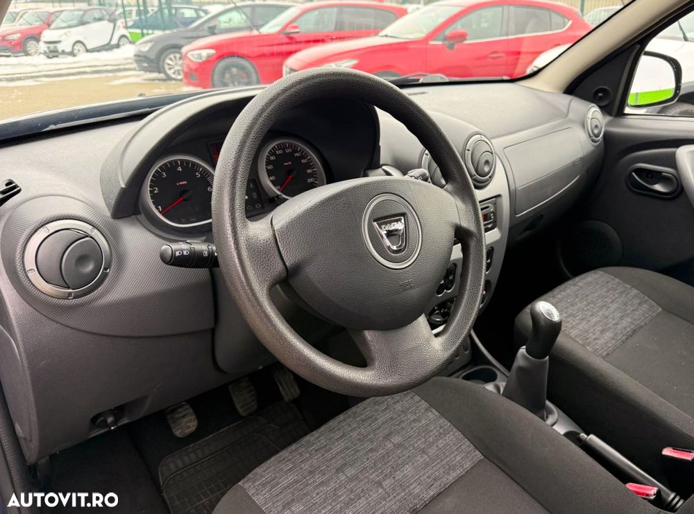 Dacia Duster dCi 90 FAP 4x2 Ambiance - 7