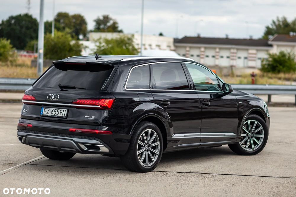 Audi Q7 45 TDI mHEV Quattro S Line Tiptr - 13
